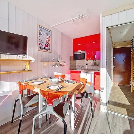 Appartement Renove Lumineux, Skis Aux Pieds, Balcon, 3 Pers